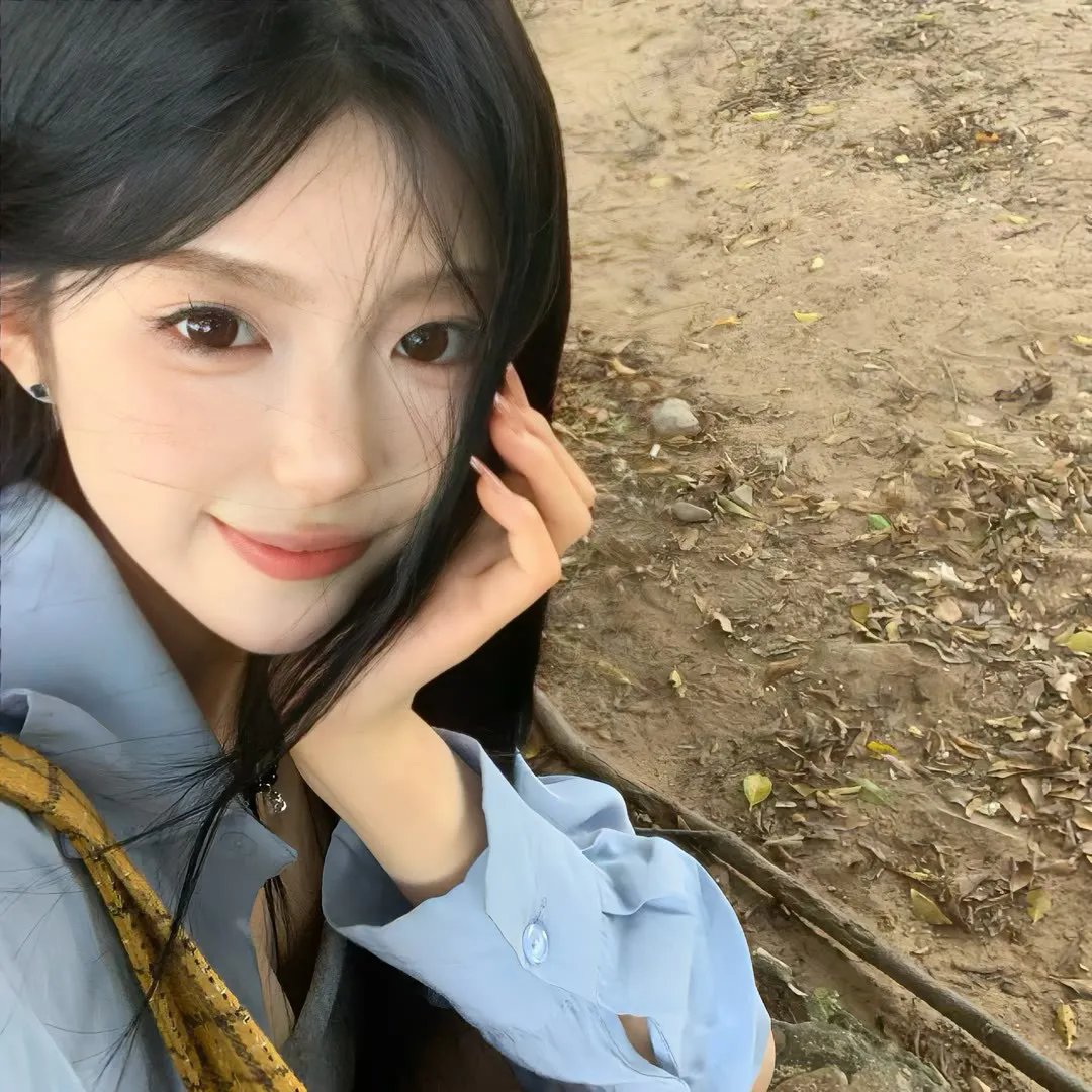 心郁郁